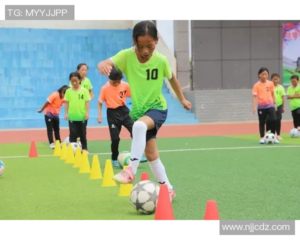 少年儿童足球明星的成长之路与未来发展展望 少年儿童足球明星的成长之路与未来发展展望